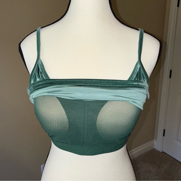 PINK Victoria's Secret Green Velour Velvet Crop Camisole Top with Bralet Size L - Picture 3 of 12